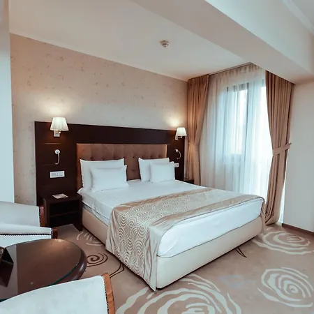 Hotel Grand Coroana