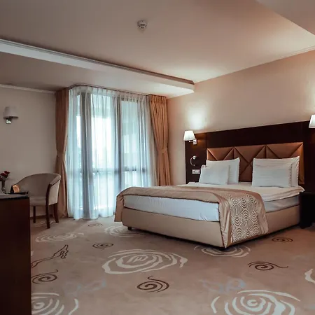 Coroana De Aur Hotel Bistriţa